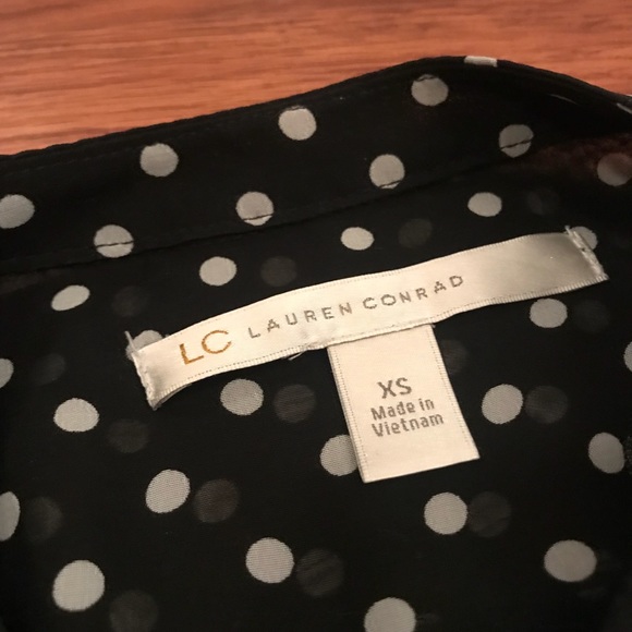 3for$20 Sheer polka dot 3/4 sleeve blouse - Picture 4 of 5